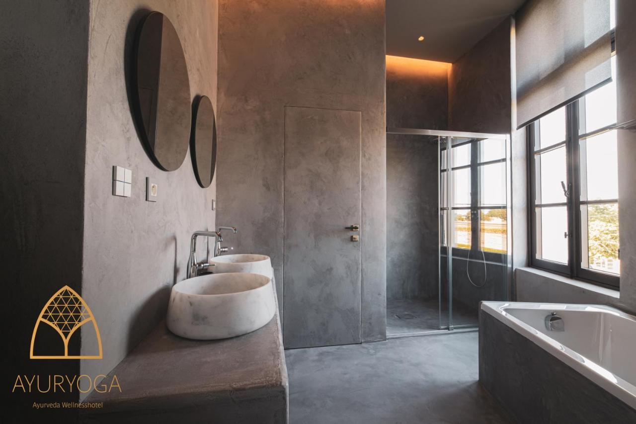 Ayuryoga Wellnesshotel Petegem Ngoại thất bức ảnh